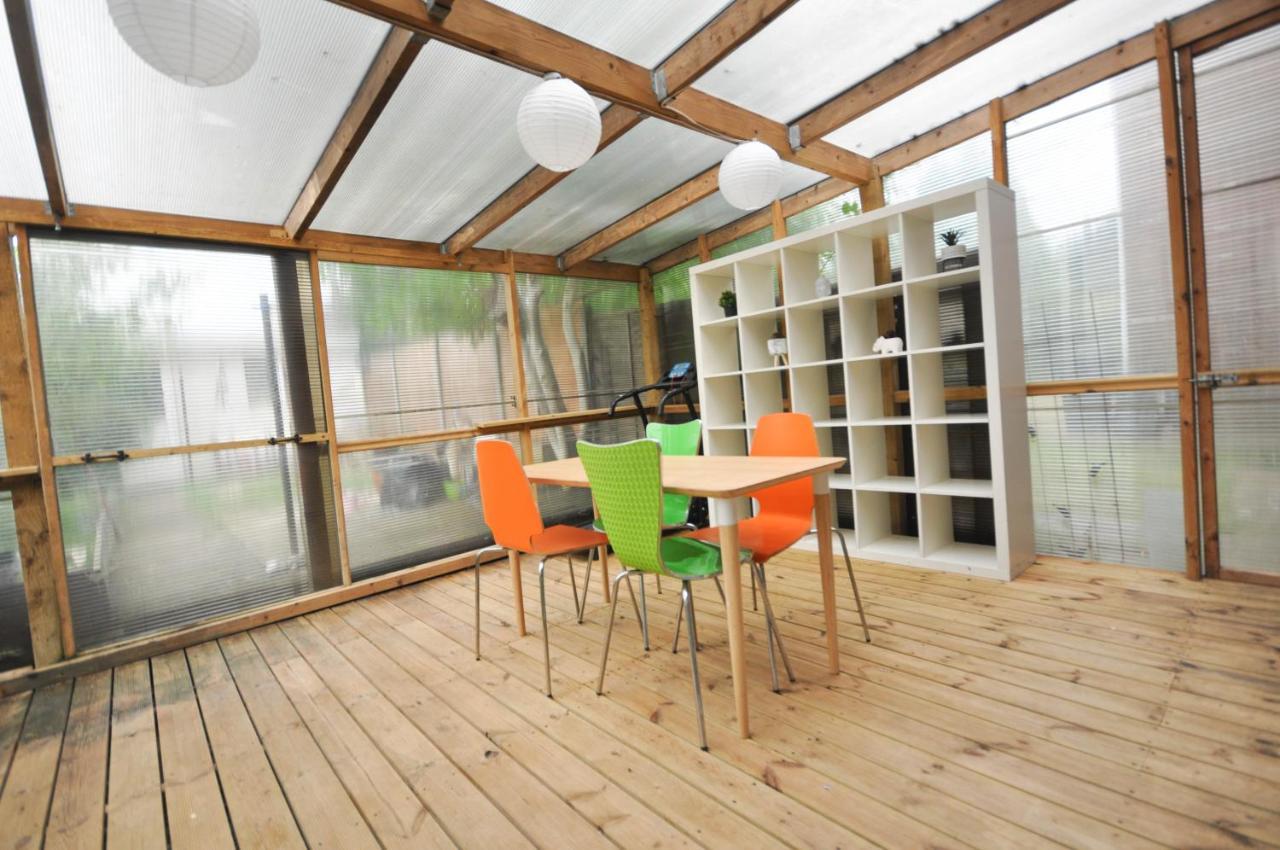 Modern 2 Bed Apartment Luton  Bagian luar foto